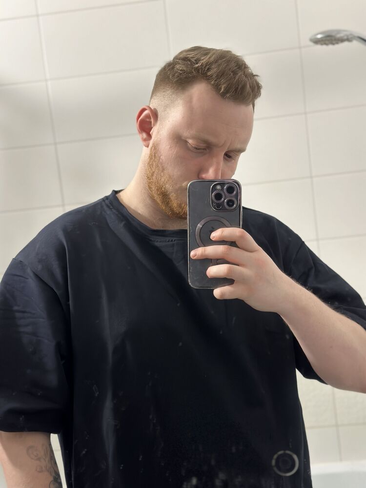  43843959  , 27 ,    
