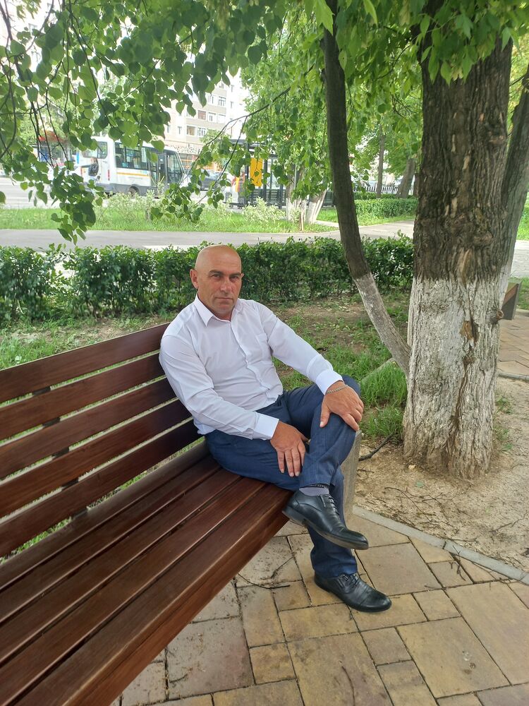  42564599  Agasin, 36 ,    