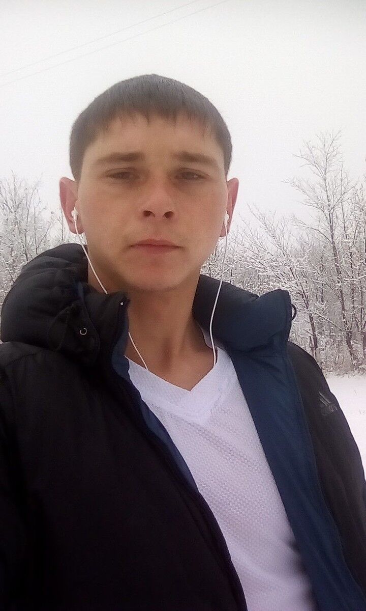  18876169  , 30 ,    
