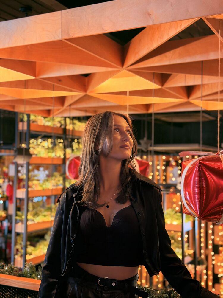 ���������� Dolphin, ���� ������� Mary, 19 ���, ������������ ��� ������, ����� � ���������