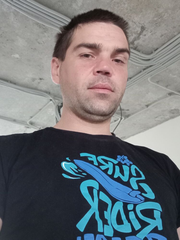  44931379  Sergey, 37 ,    