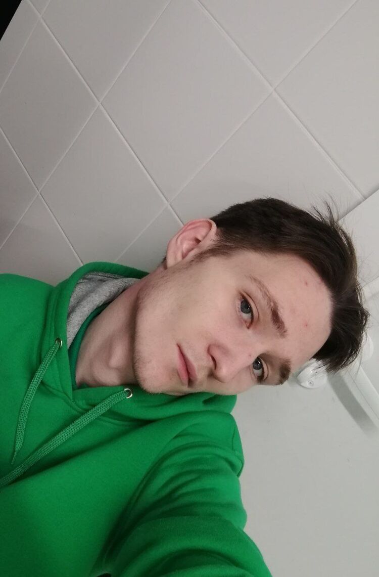  ,   Oleg, 21 ,   ,   