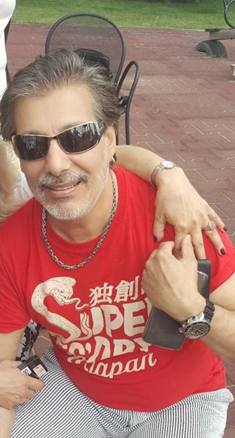  54093629  Ajlan, 49 ,    