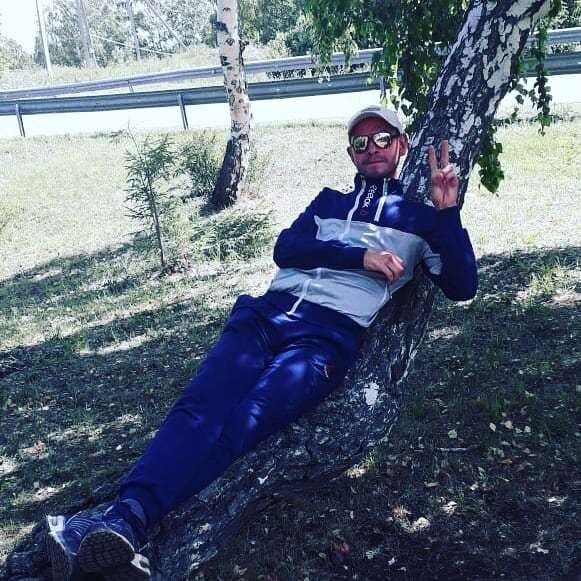  ,   Oleg Dftr, 32 ,  