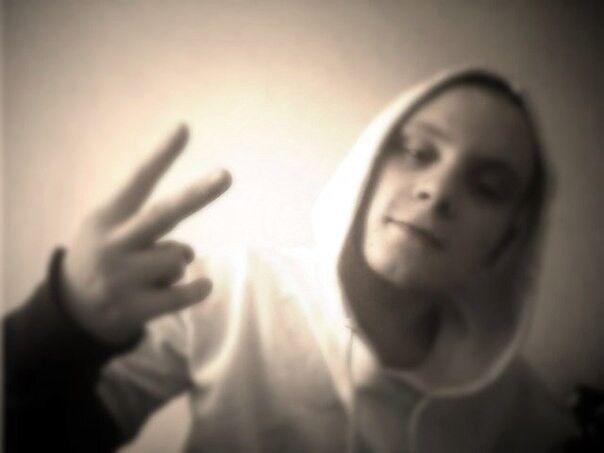  8185119  Evgen, 32 ,    