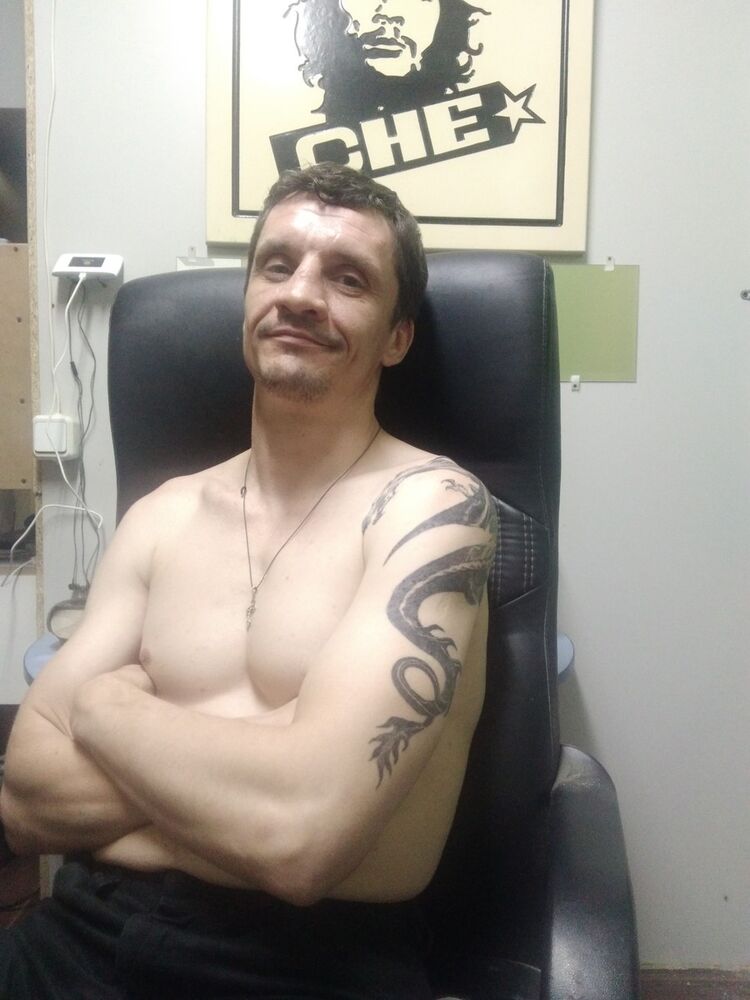  10074479  , 49 ,    