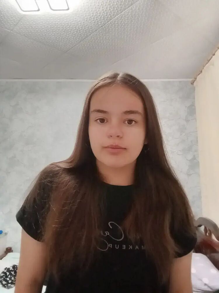  52801749  , 19 ,    