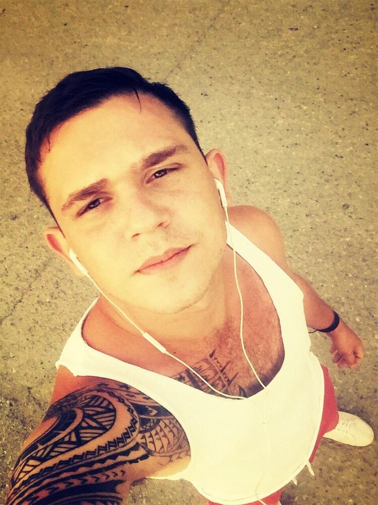 ���� 10696839 ������� �������, 32 ����, ���� ���������� � ����������