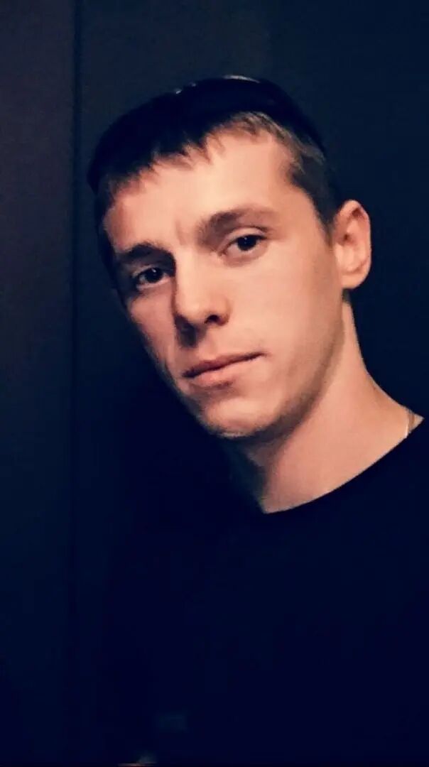  46085779  , 30 ,    