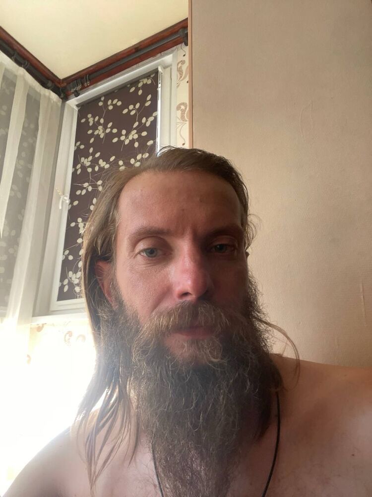  52676709  , 34 ,    