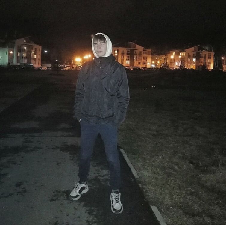  49865339  , 23 ,    