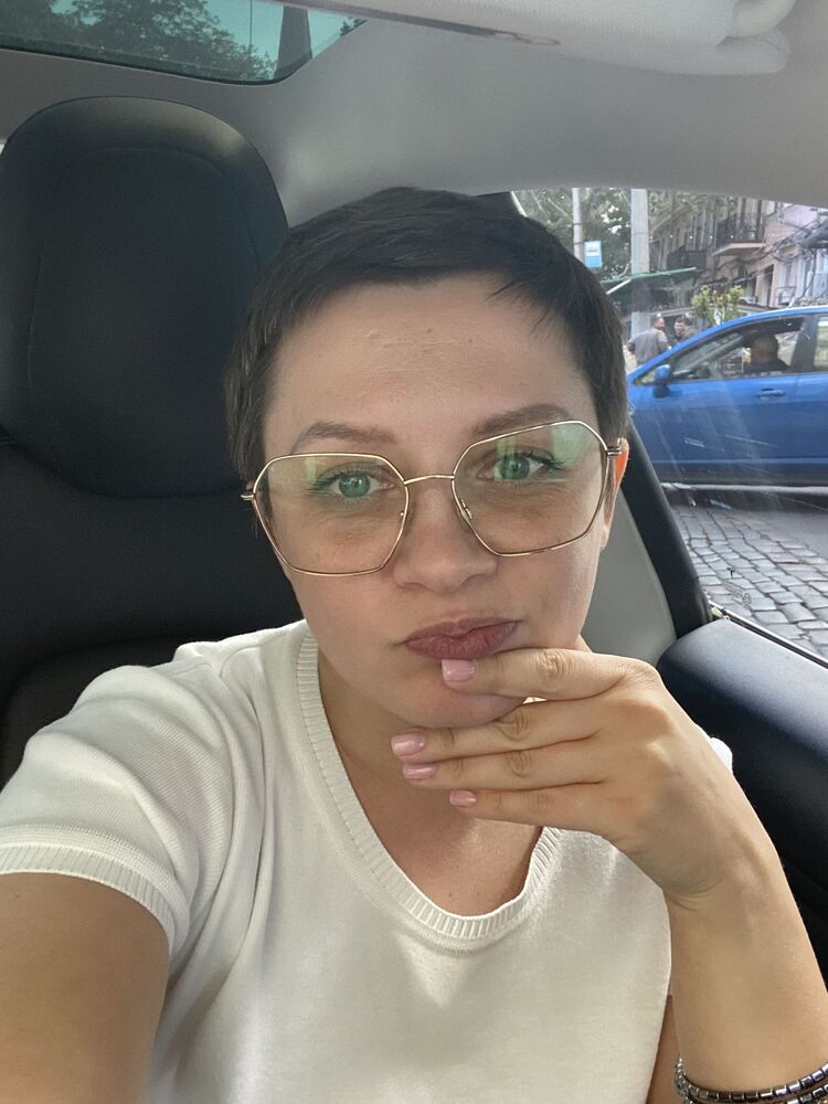  52053899  Olga, 37 ,    