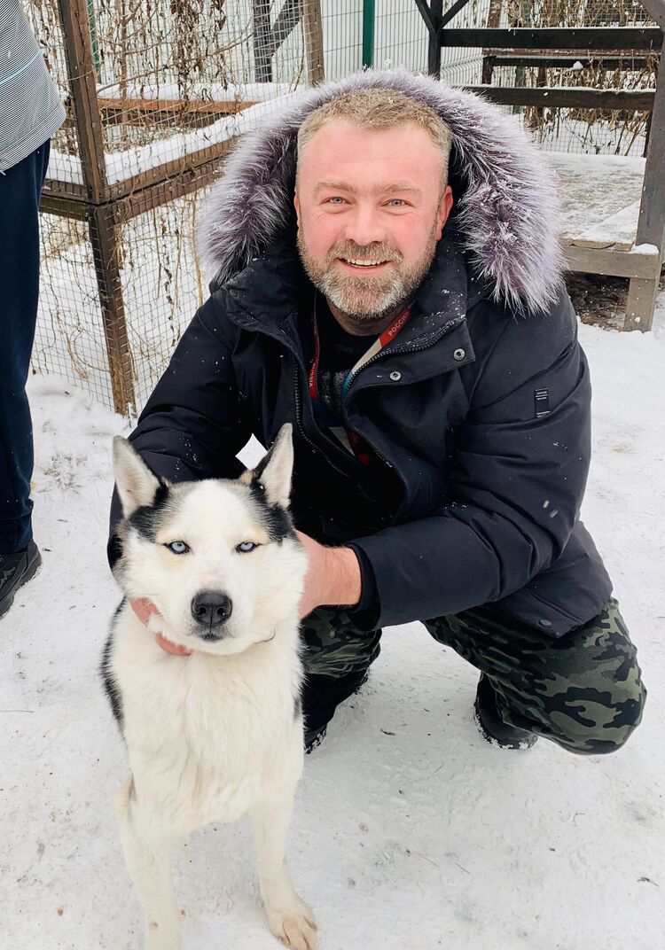  34208609  Aleksei, 43 ,    
