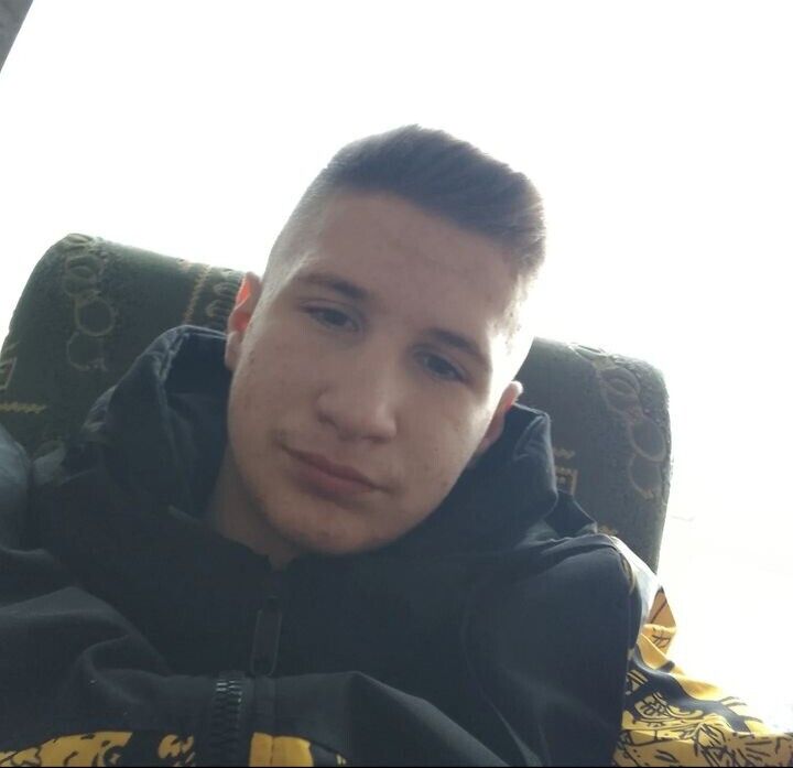  34879549  , 23 ,    