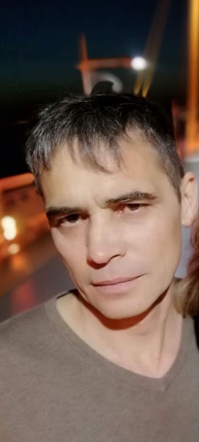  53182809  , 49 ,     