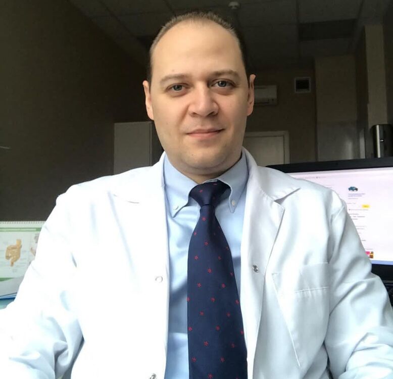  43050839  Dr Matesov, 47 ,    