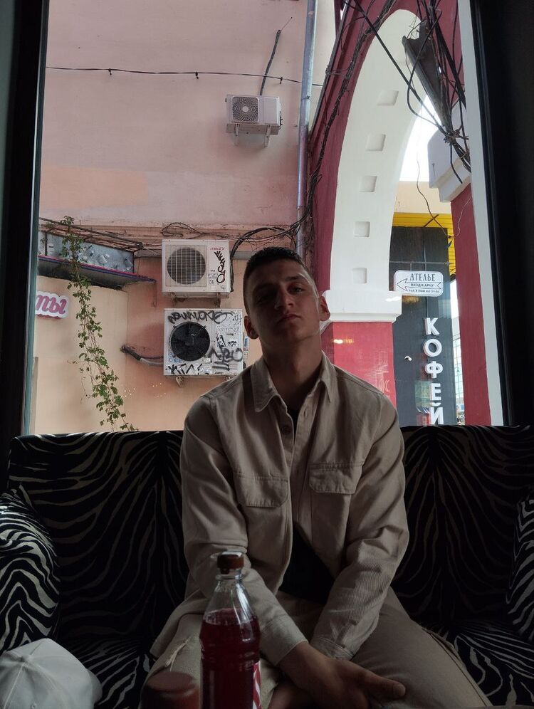 ���� 47332749 ����� �������, 21 ���, ���� ���������� � ������