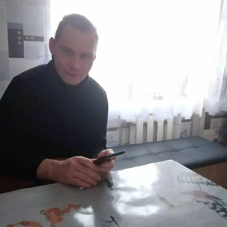  25660259  , 42 ,    