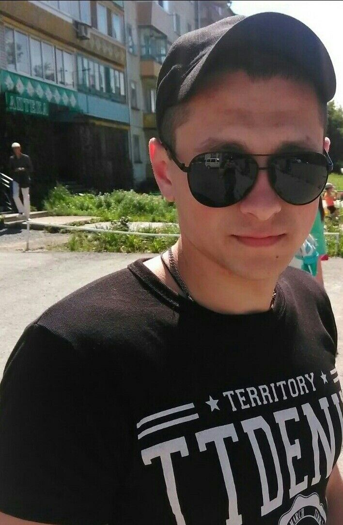   ,   Alex, 32 ,   