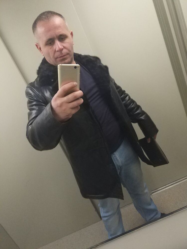  15970339  , 43 ,    