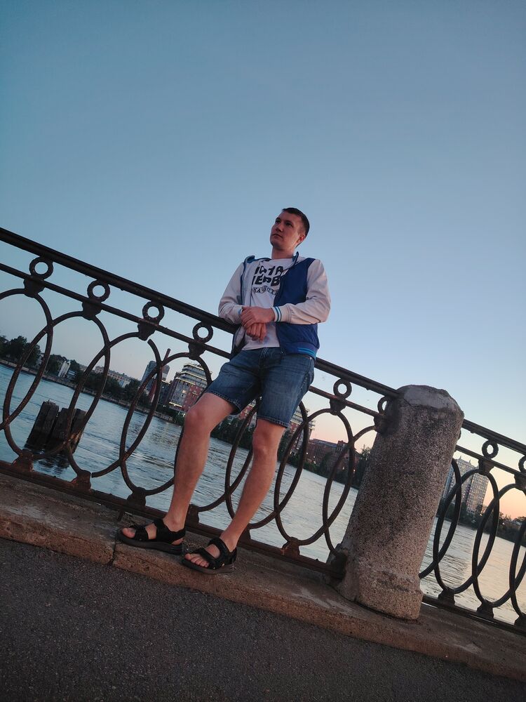 ���� 44847949 ������� ������, 33 ����, ���� ���������� � �����-����������