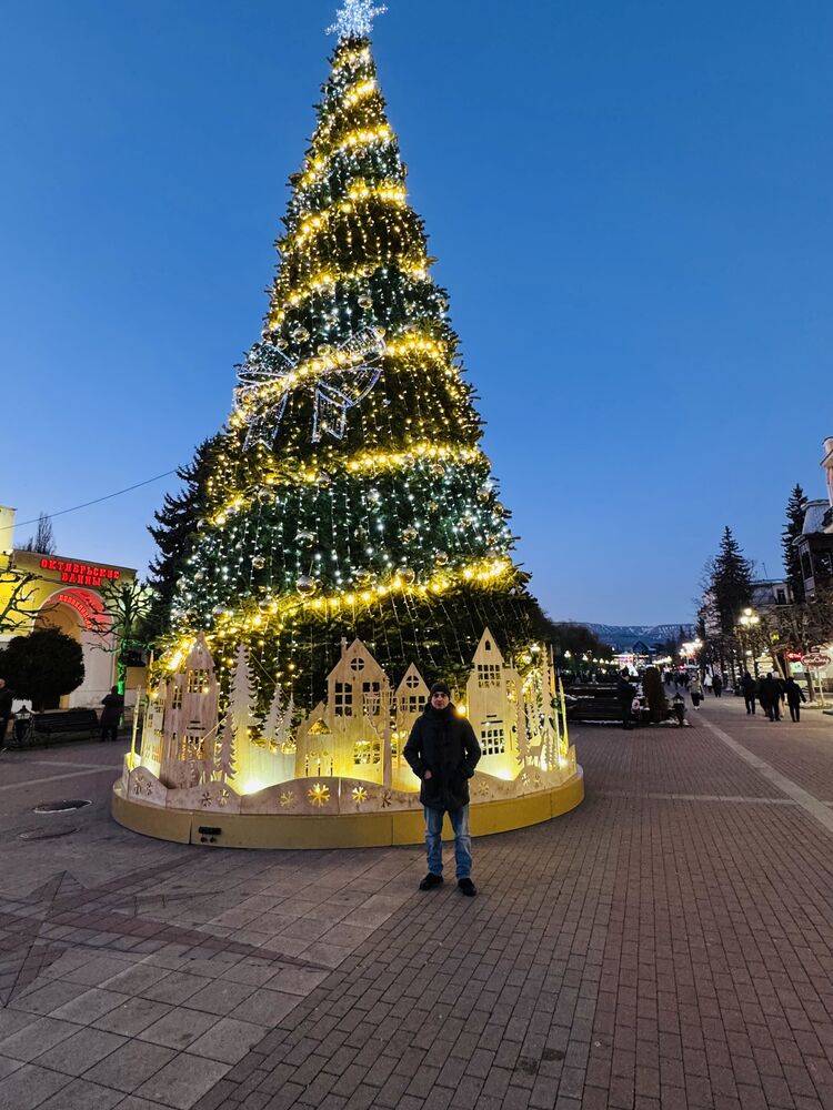  48168319  Ȩ, 41 ,    
