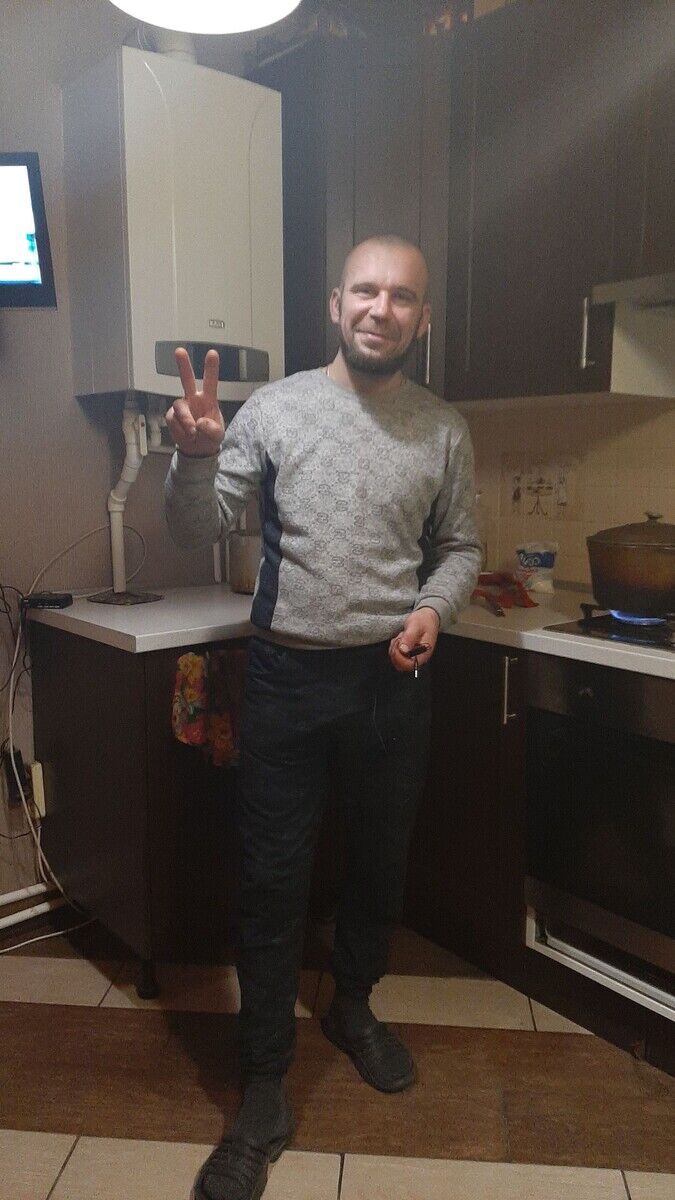  20380879  , 37 ,    