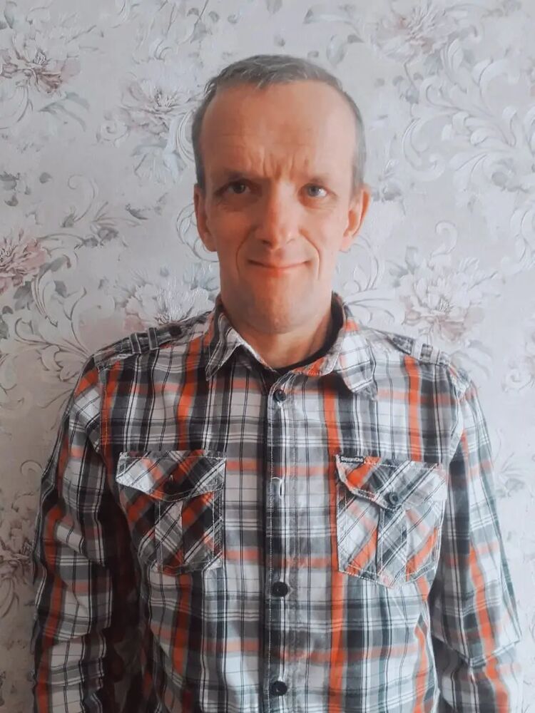  32507529  Dima, 52 ,    