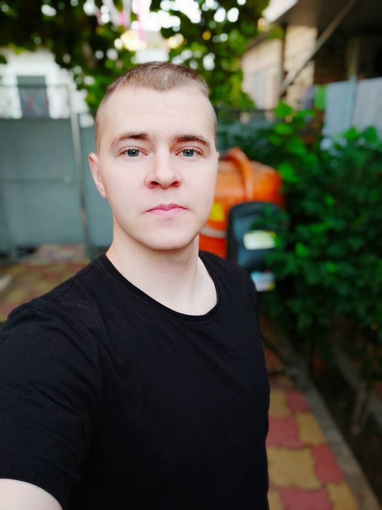 17044729  , 28 ,    