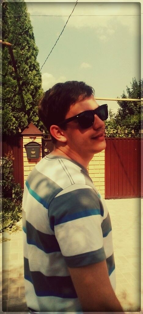  7303009  Mitya, 31 ,    