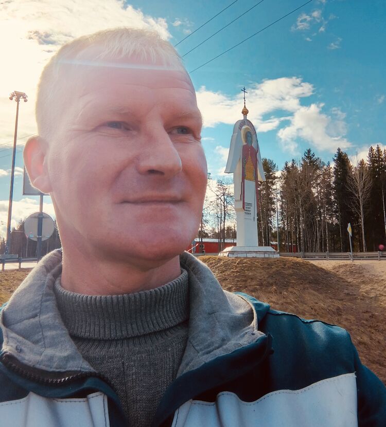  ,   Oleg, 48 ,   ,   