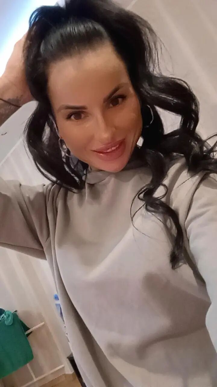  48462639  , 33 ,    