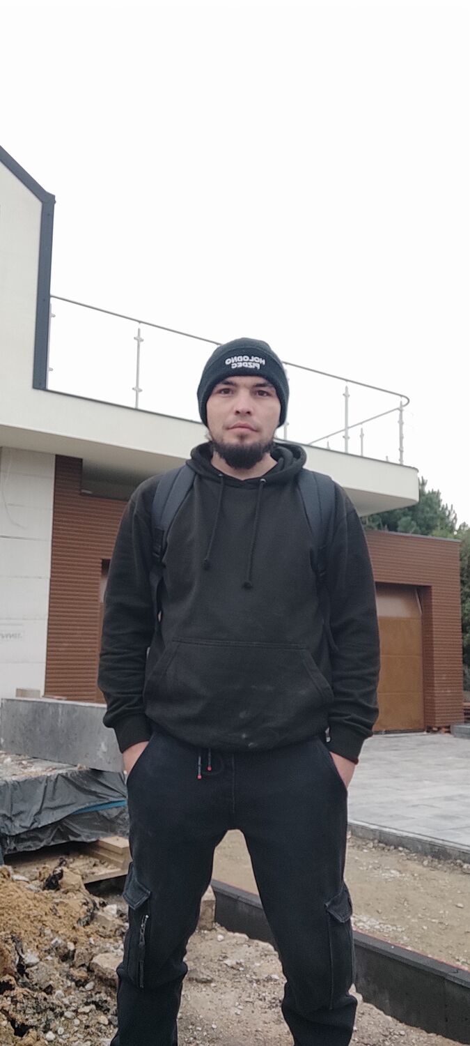  47147609  , 32 ,    