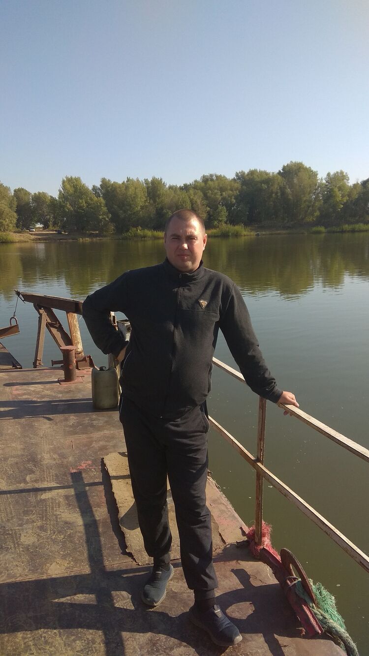  ,   Alexander, 38 ,   c 