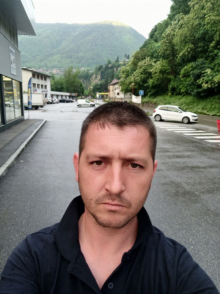  ,   Alex, 37 ,   ,   
