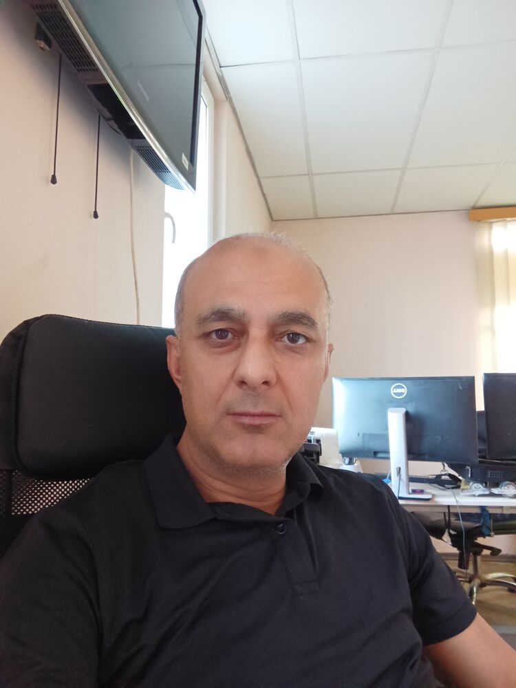  50148019  Zeki, 45 ,    -