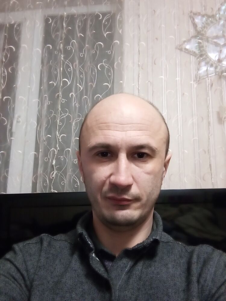  40850019  , 34 ,    -