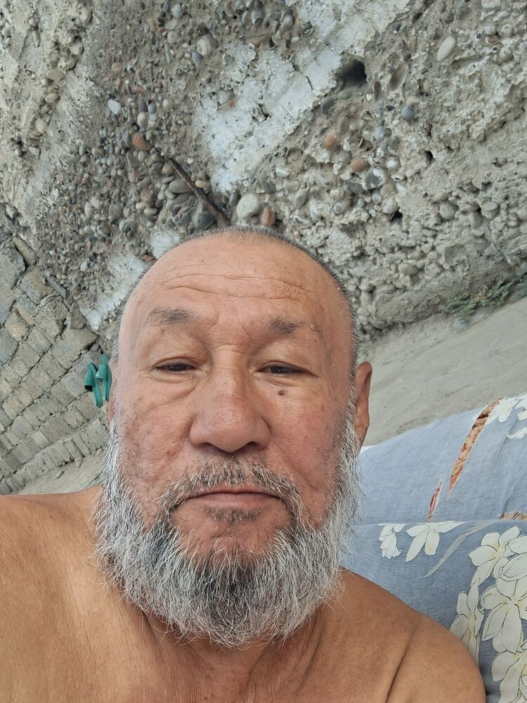  45503709  Karim, 69 ,    