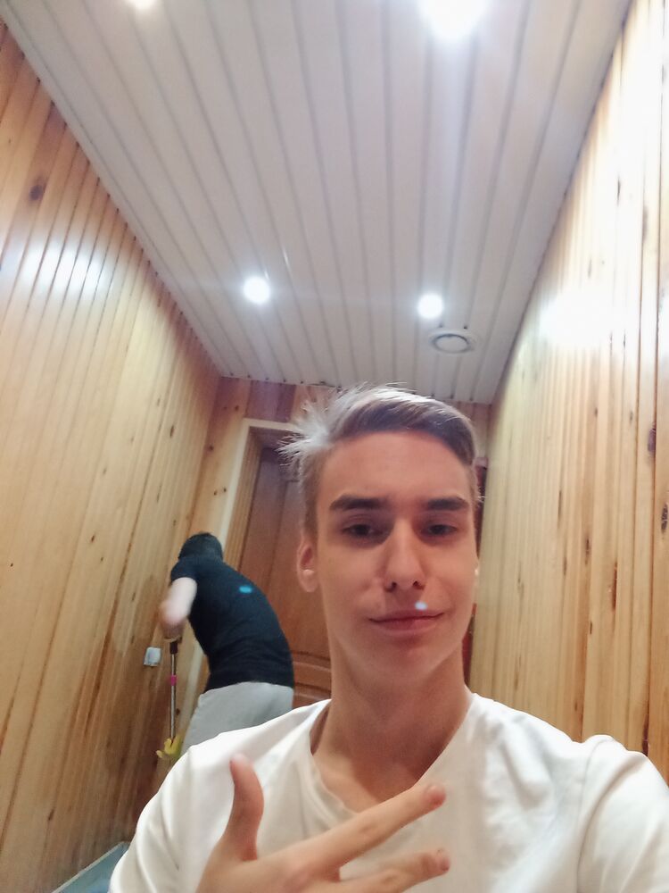  40907049  , 20 ,    