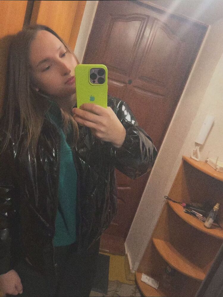  53826329  , 30 ,    
