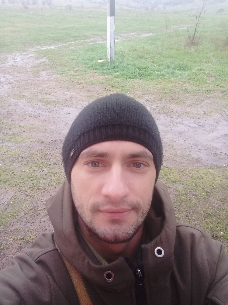  40050659  , 33 ,    