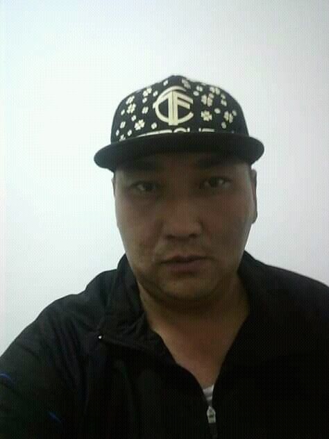  18899379  Aset, 40 ,    