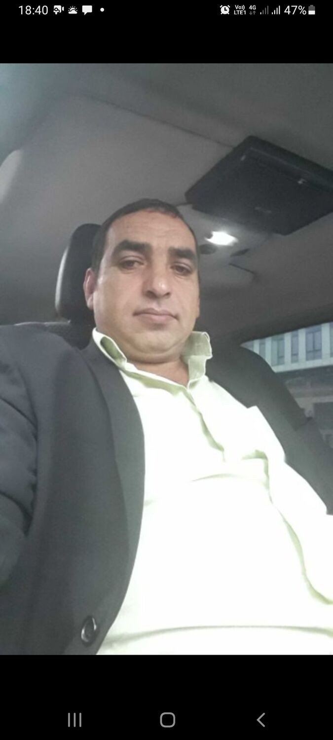  30913639  Ramin, 47 ,    