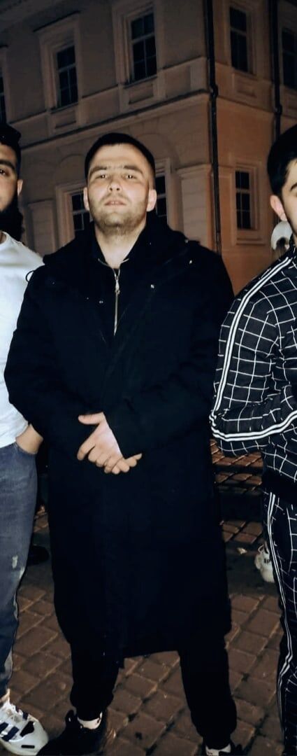  ,   Artur, 25 ,   ,   