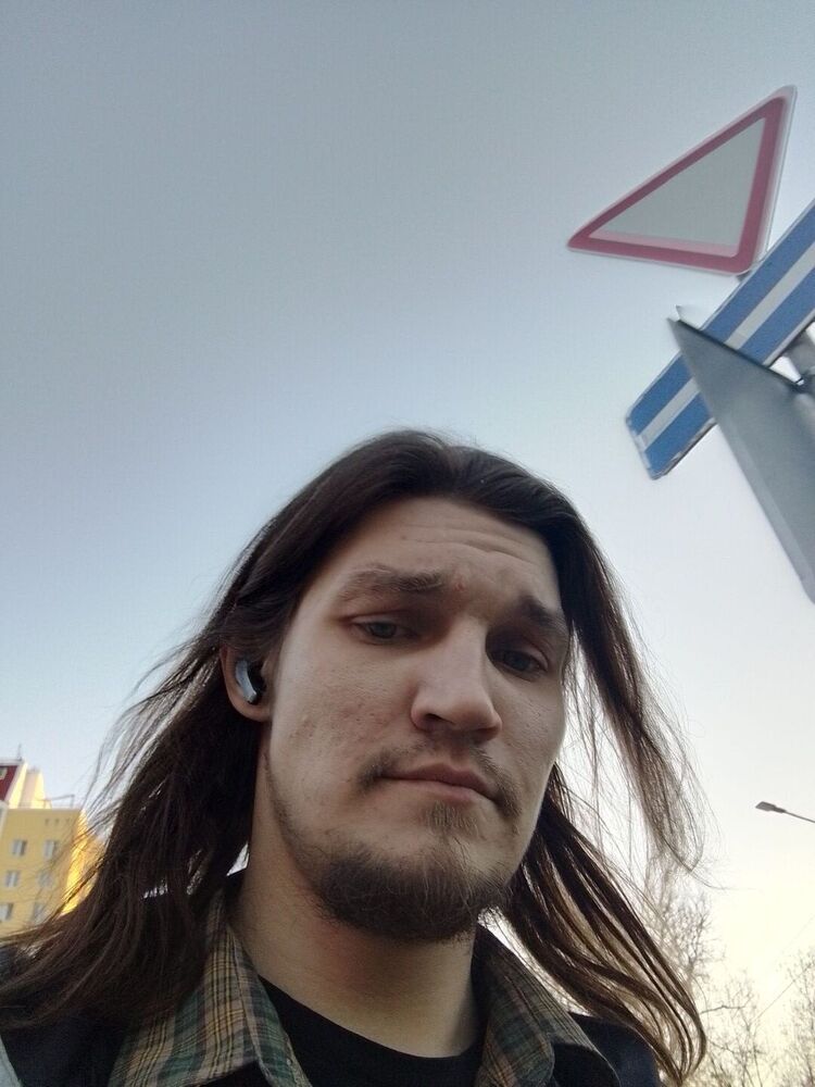  42467309  , 32 ,    