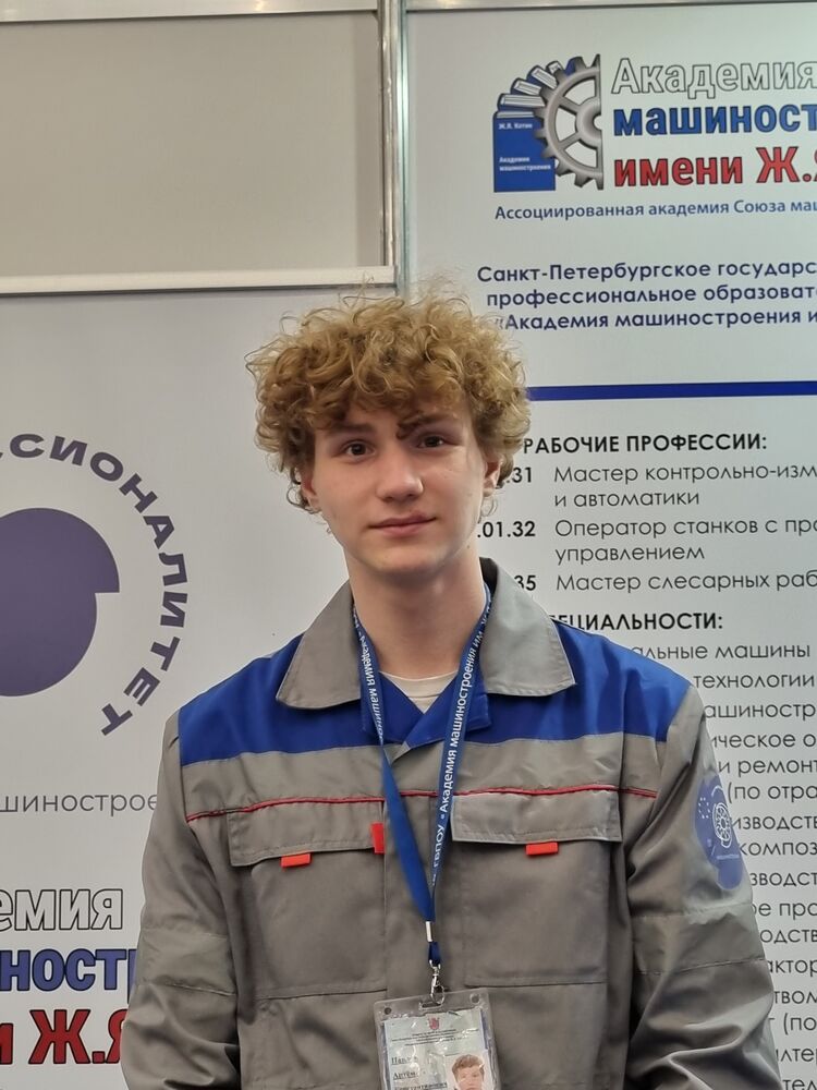  43439119  , 19 ,    -