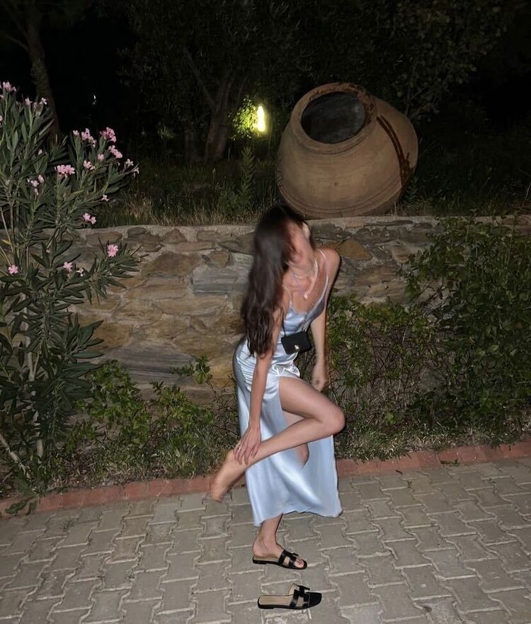  ,   Karina, 24 ,   ,   , 