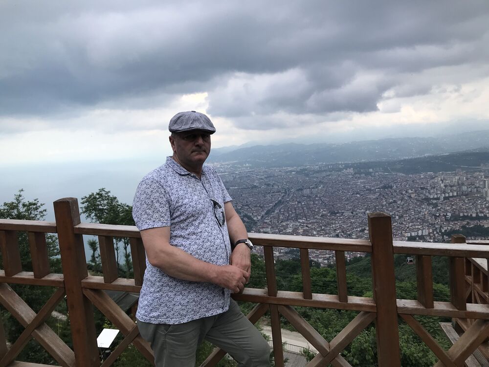  28179139  Ahmet, 49 ,    