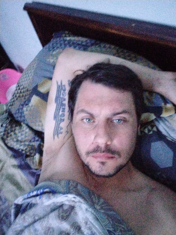  46838289  , 36 ,    