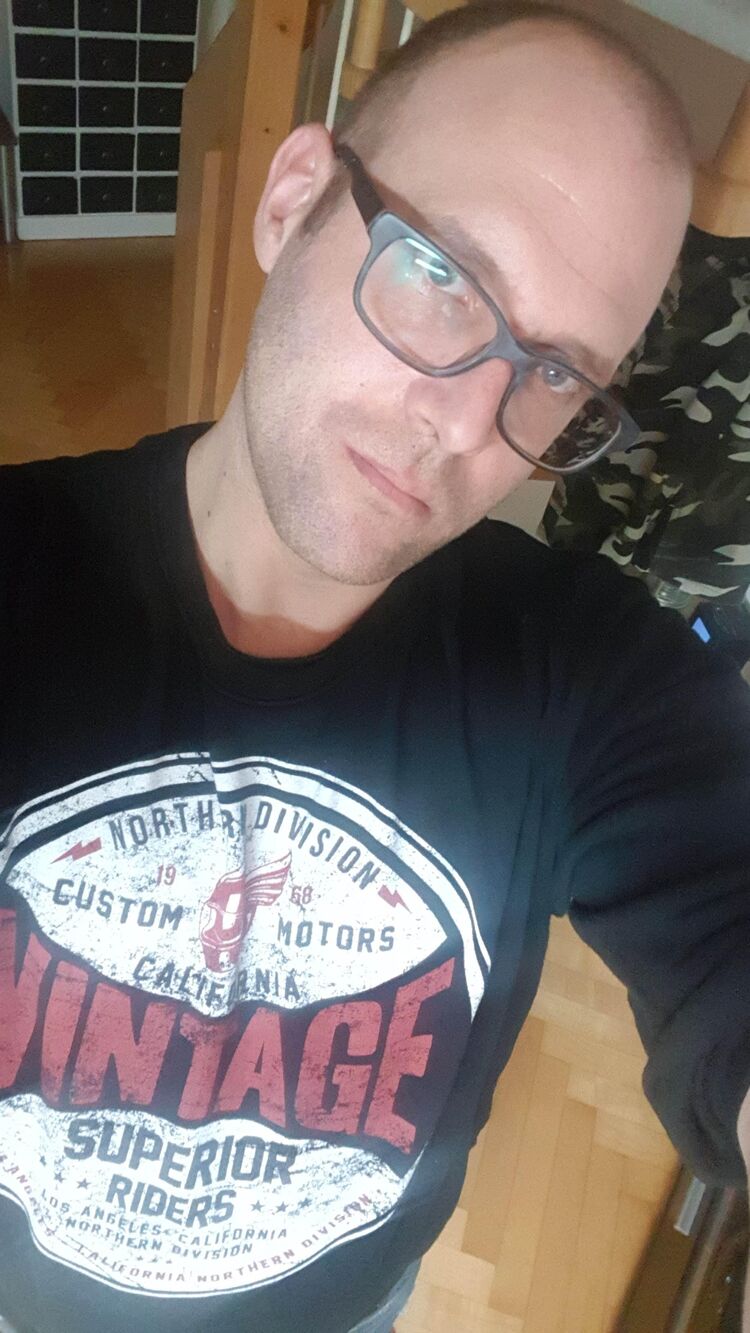  Zeltweg,   Markus, 44 ,   ,   , c 